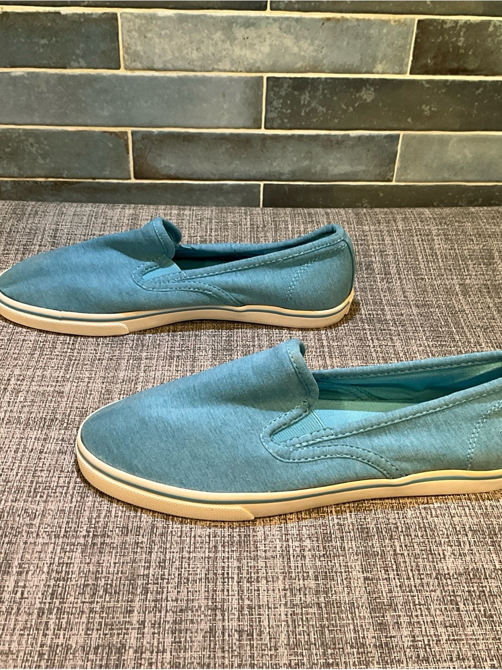 Ralph Lauren Women’s Janice Slip-On Sneakers Size 9B - NEW - Picture 9 of 11